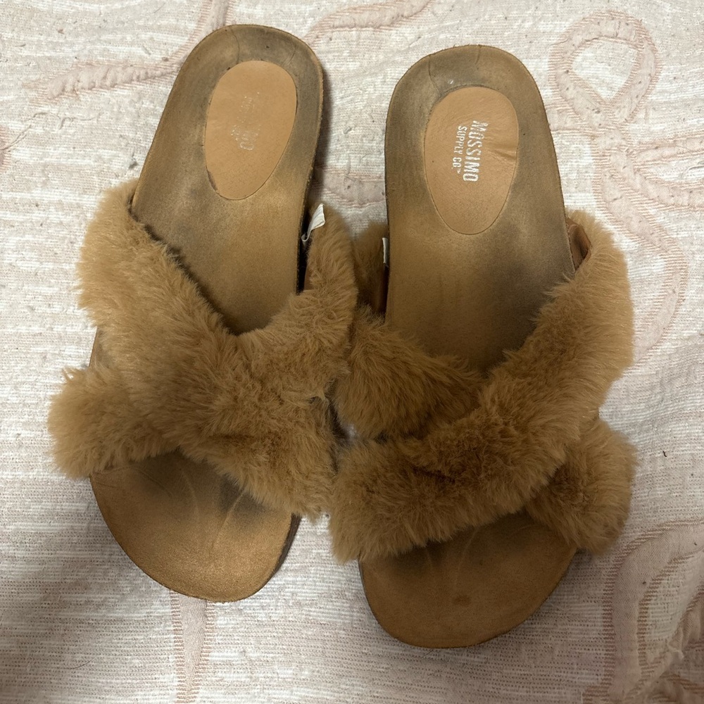 Tan Furry Sandals